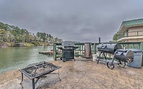 Lake Hamilton Couples Retreat Boat Dock And Ramp!